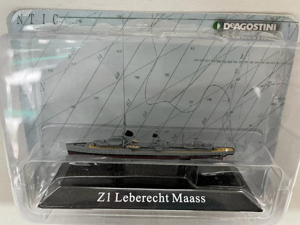 NAVE DA GUERRA Z1 LEBERECHT MAASS
